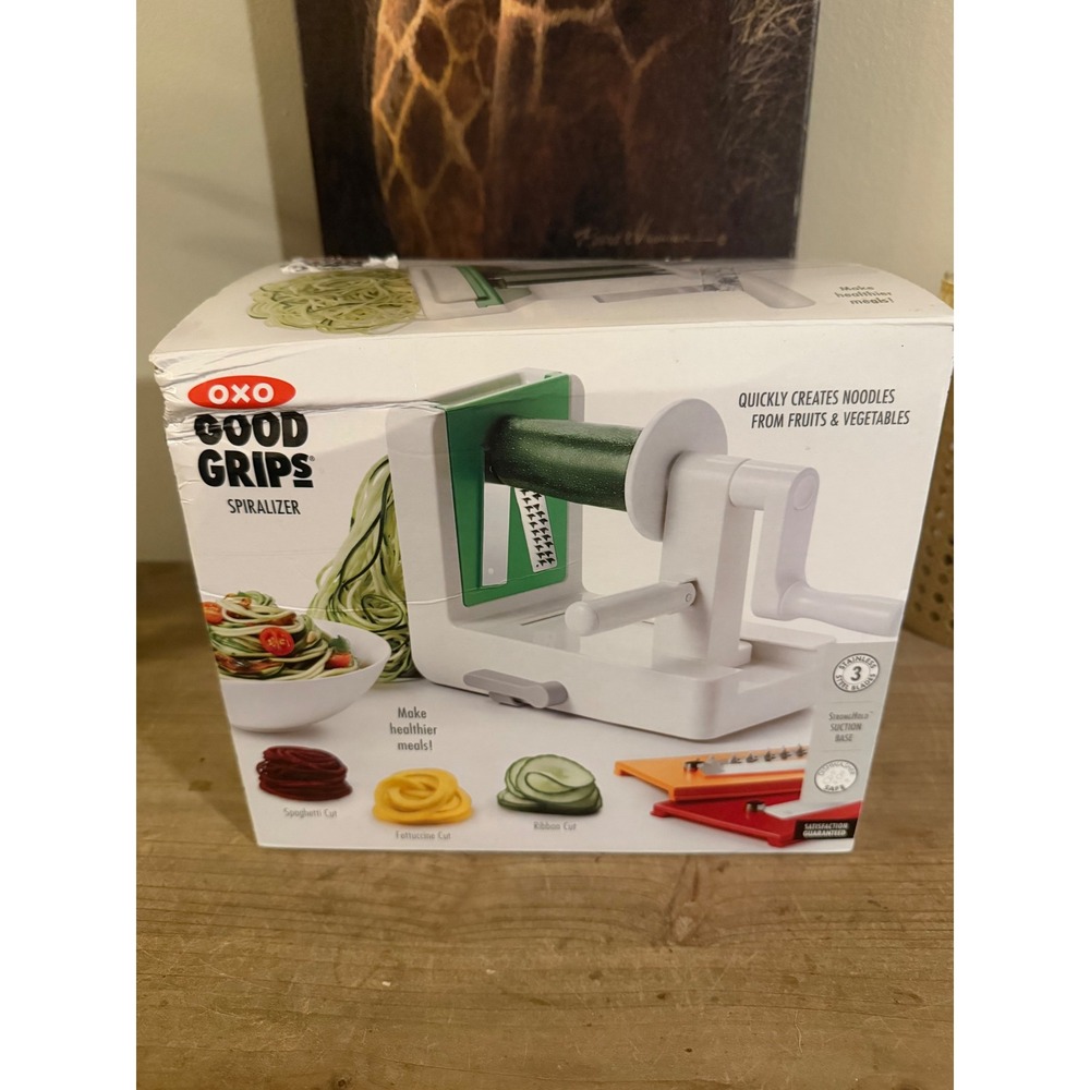 OXO Good Grips 3-Blade Tabletop Spiralizer White‎ Green Manual Vegetable Slicer